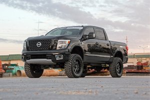 Nissan Titan Suspension Lift Kit - Rough Country - Rough Country 6-inch - '17-'24